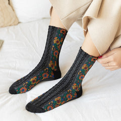 Shaden - Chaussettes Brodées Fleur